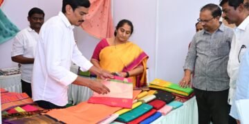 heellotelugu-ministerSavithaa