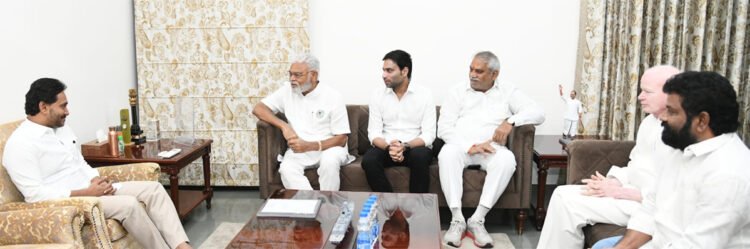 hellotelugu-AmbatiRambabu