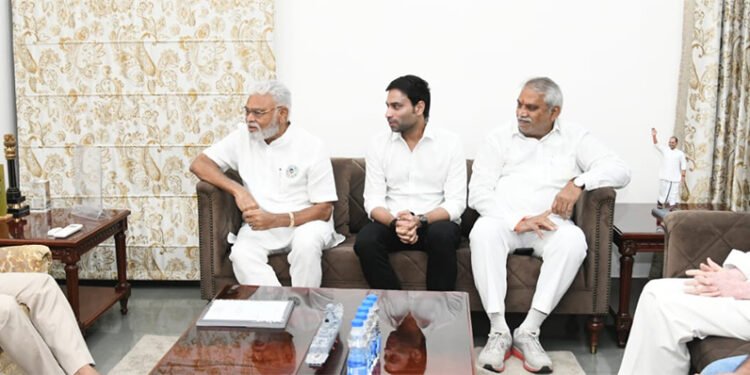 hellotelugu-AmbatiRambabu