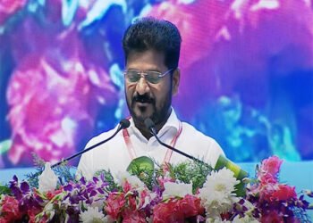 hellotelugu-CMRevatnthReddy