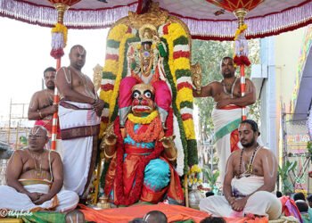 hellotelugu-HanumanthaVahanam