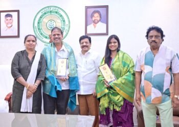 hellotelugu-KandulaDurgesh