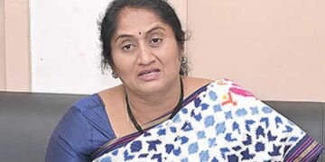hellotelugu-MinisterSavitha
