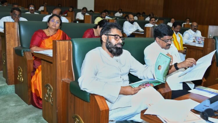 hellotelugu-PawanKalyan