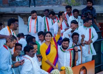 hellotelugu-YSSharmila