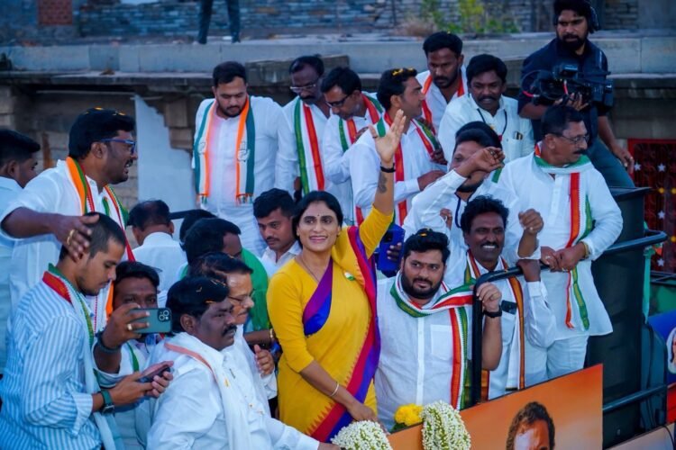 hellotelugu-YSSharmila