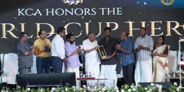 helloteelugu-CMKerala