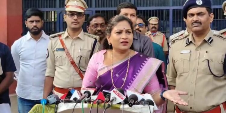 hellotelugu-AnithaVangalapudi