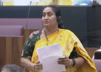 hellotelugu-MinisterSavitha