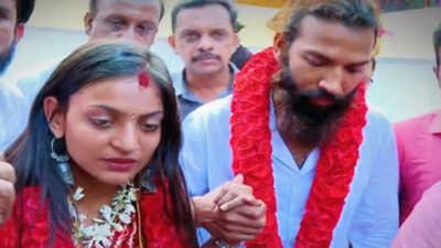 hellotelugu-MonalisaKhan