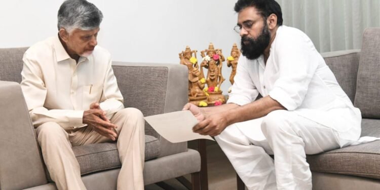 hellotelugu-PawanKalyaan