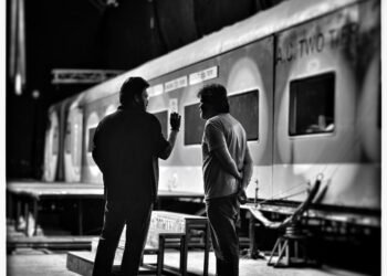 hellotelugu-AdarshaKutumbha