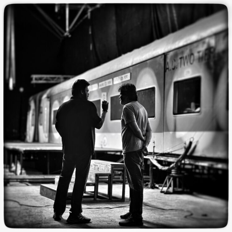 hellotelugu-AdarshaKutumbha