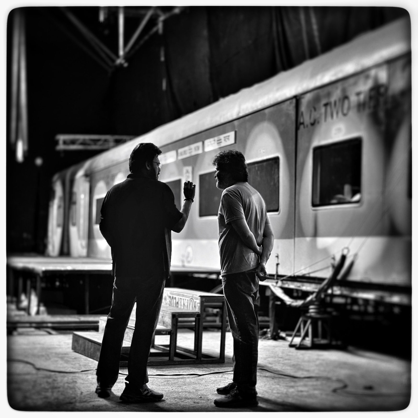 hellotelugu-AdarshaKutumbha