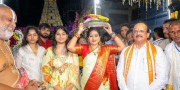 hellotelugu-AnithaVangalapudi