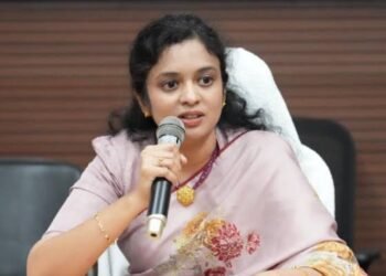 hellotelugu-ChekkaPriyanka