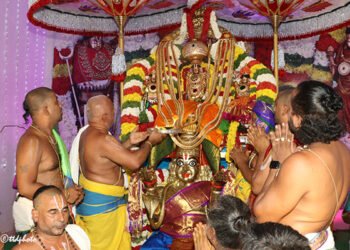 hellotelugu-GarudaSeva