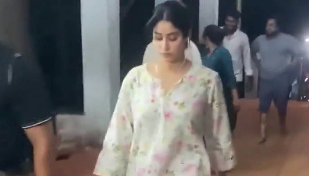 hellotelugu-JanhaviKapoor