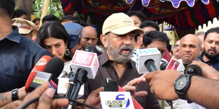 hellotelugu-KamalHaasan