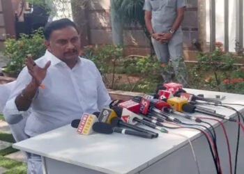 hellotelugu-KesineniChinni