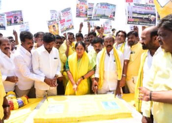 hellotelugu-MinisterSavitha