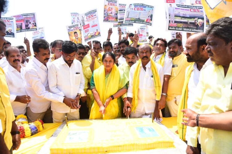 hellotelugu-MinisterSavitha