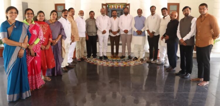 hellotelugu-MunnuruKapu