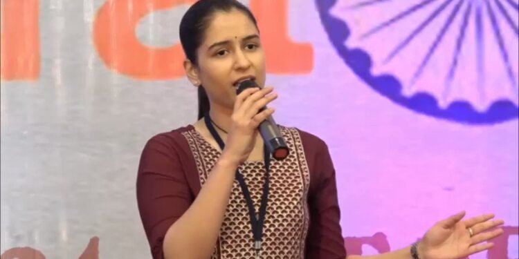 hellotelugu-NainaJaiswal