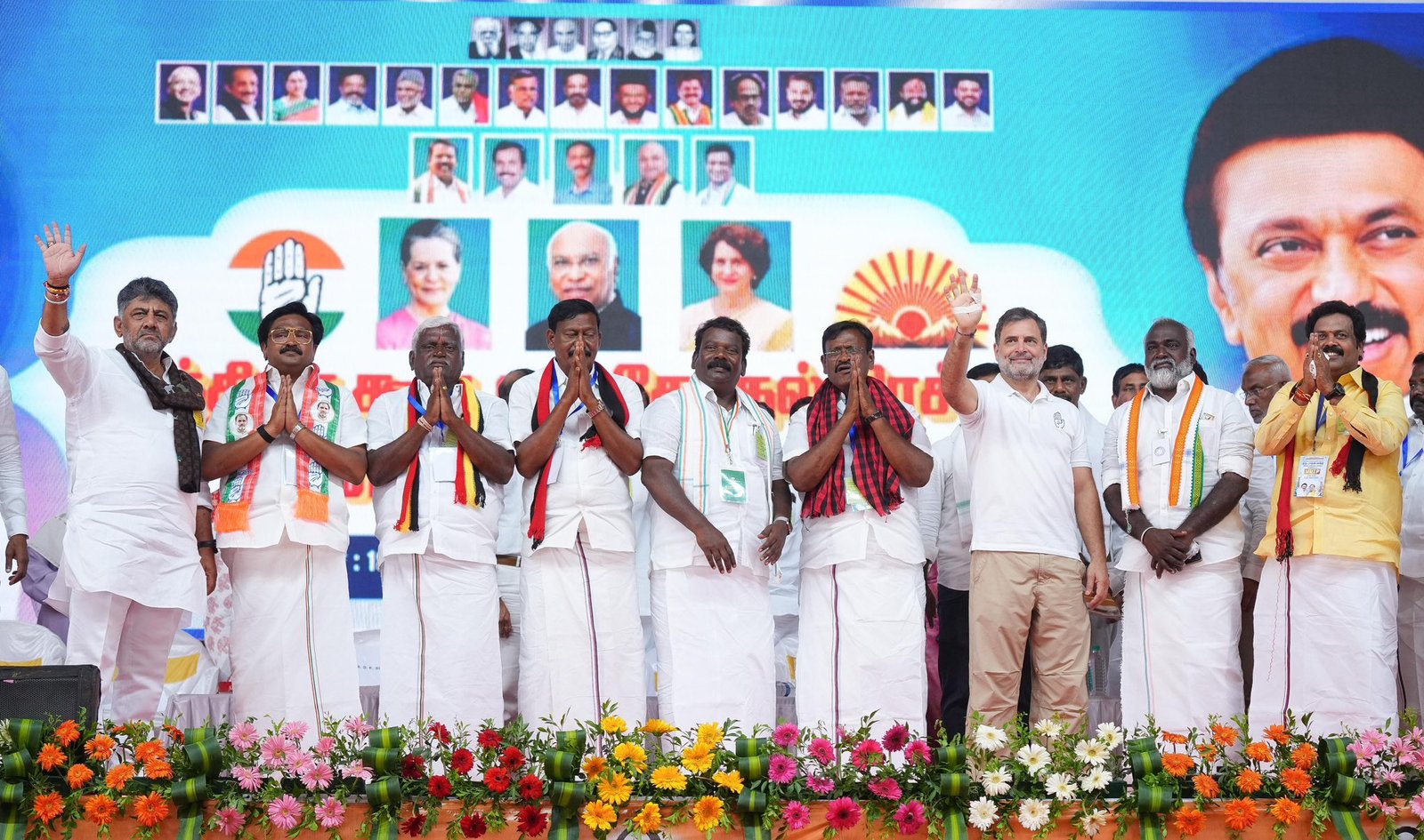 hellotelugu-RahulGandhi