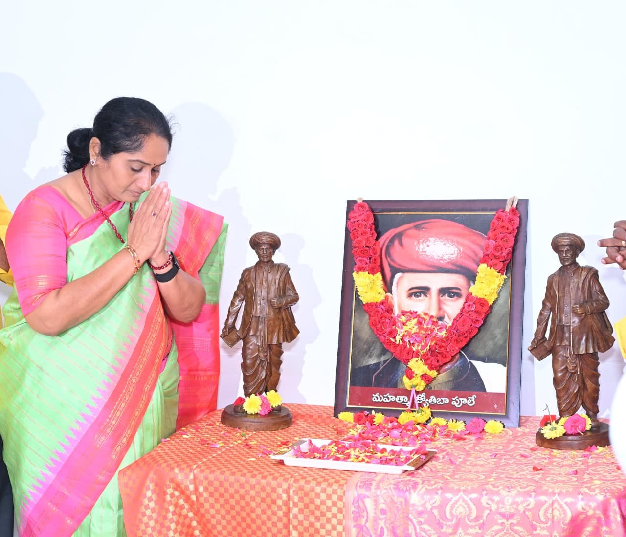 hellotelugu-SSavitha