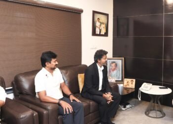 hellotelugu-CMVijay