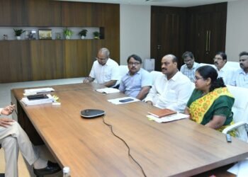 hellotelugu-ChandraBabu