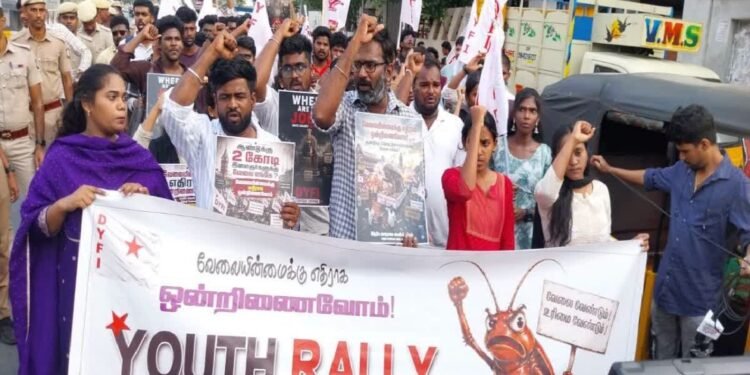 hellotelugu-CockrochPartRally