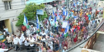 hellotelugu-DevineniAvinash