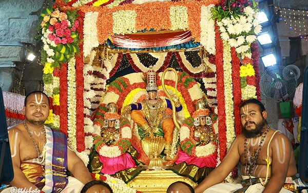 hellotelugu-SarvaBhupalaVahanam