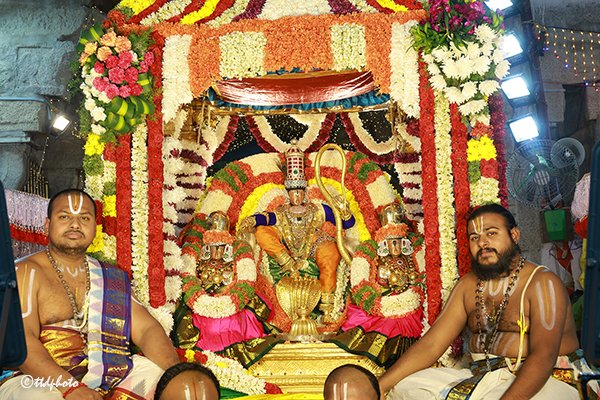 hellotelugu-SarvaBhupalaVahanam