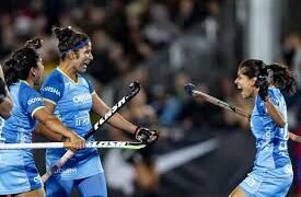 hellotelugu-FTHWomenHockeyTitle