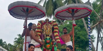 hellotelugu-HanumanthaVahanam
