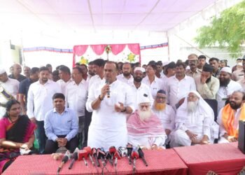 hellotelugu-KomatireddyVenkatreddy