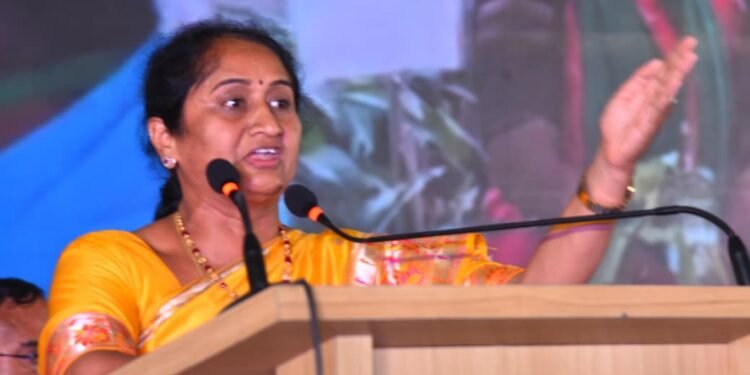 hellotelugu-Savitha