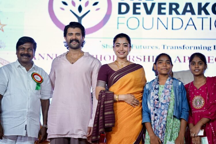 విజయ్ దేవరకొండ రష్మిక మందన్నా వైరల్