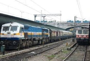 hellotelugu-100SpeecialTrains