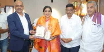 hellotelugu-AnithaVangalappdui