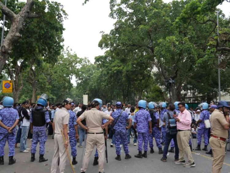 hellotelugu-DelhiPolice