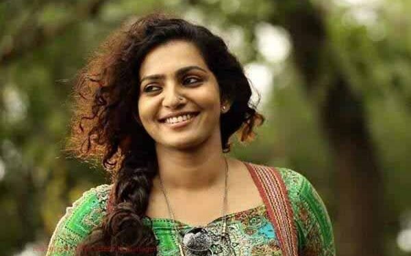 hellotelugu-ParvathyThiruvothu