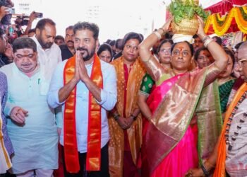 hellotelugu-CM