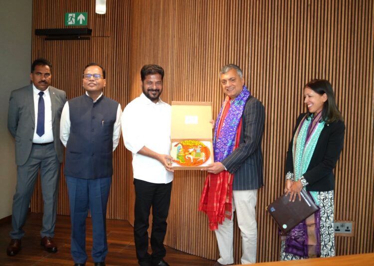 hellotelugu-CM