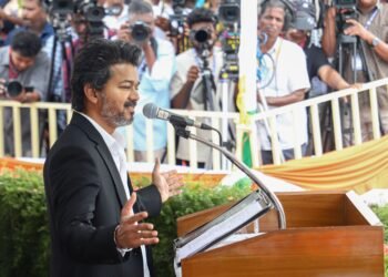 hellotelugu-CMVijay