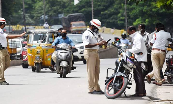 hellotelugu-HyderabadTrafficPolice