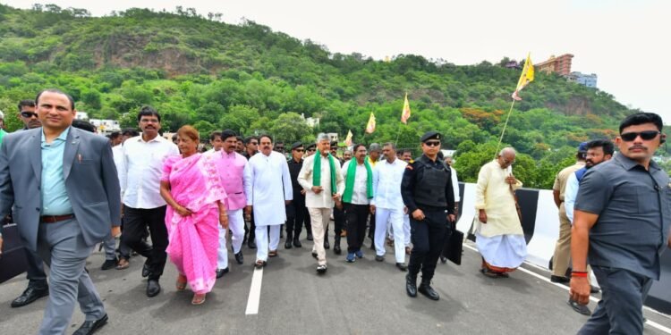hellotelugu-Narayana